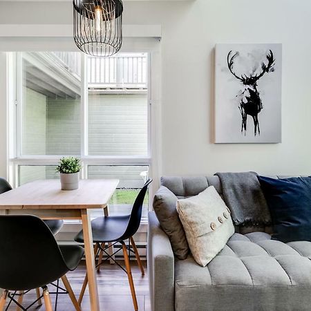 Le Ptit Condo Par Kasania Mont-Tremblant Exteriör bild